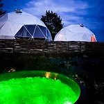 Campo de lujo Relaksatorium Sfera Beskidu Sekowa